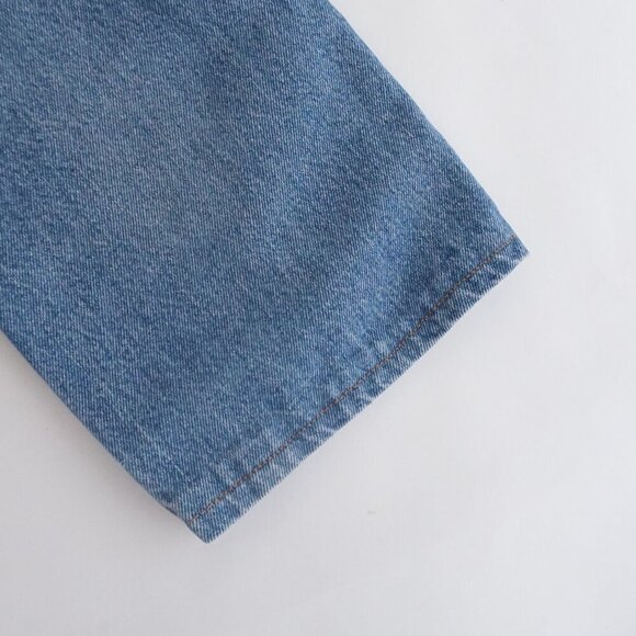 Vintage '90s Tommy Hilfiger Mid Wash Straight Leg Blue Denim Jeans Size 32 - Picture 12 of 16